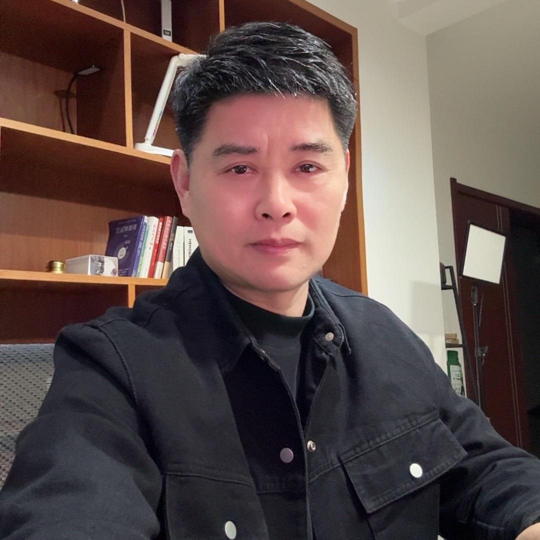 美士谱灯厂-黄叔