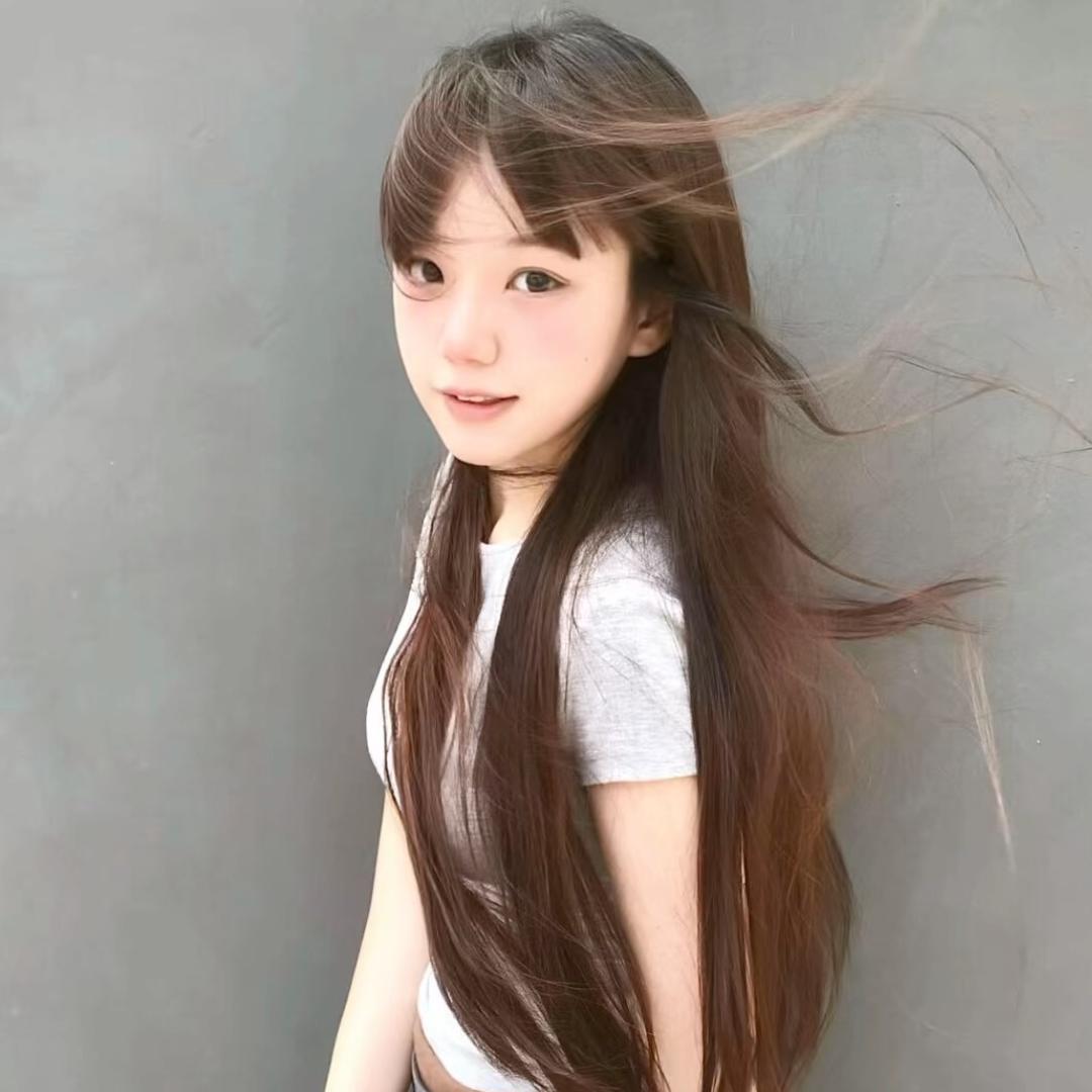小倻^