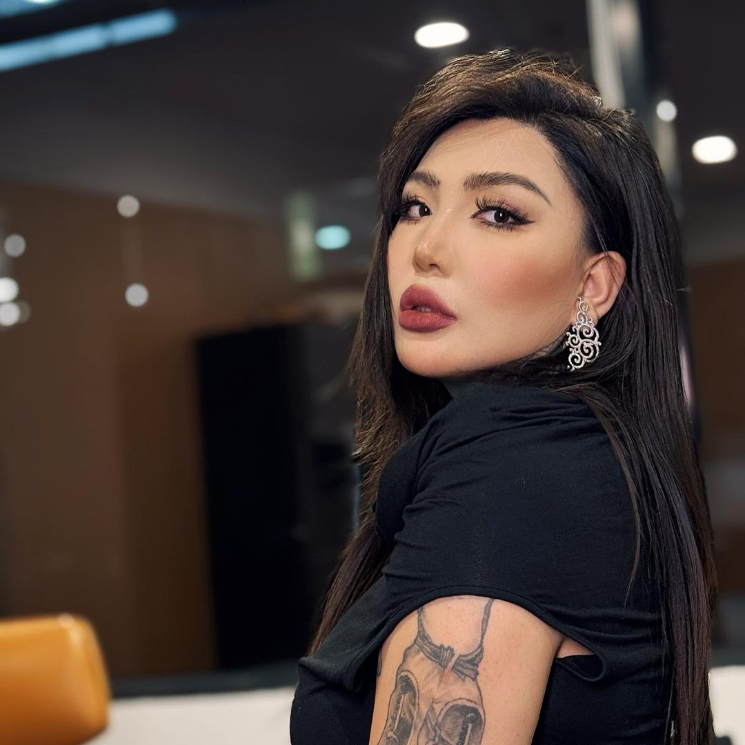 阿拉腾噶尔迪-（日常彩妆护肤店）