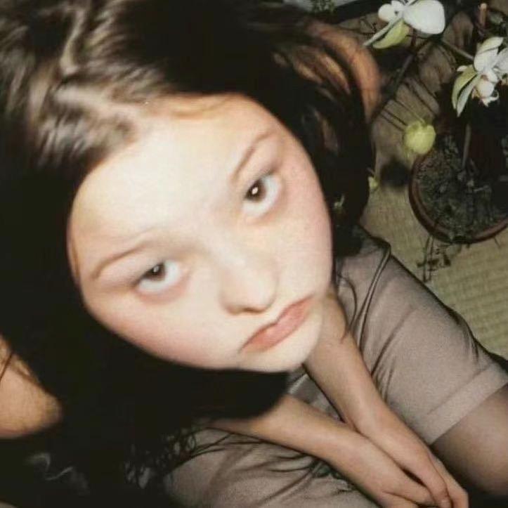 L-Skylar.