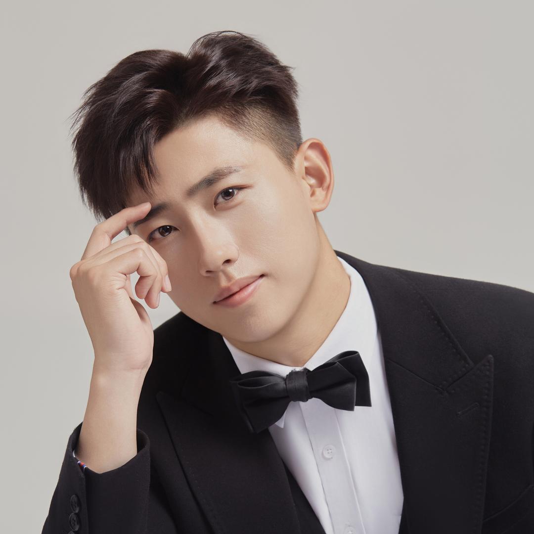 教唱歌的朱老师🎤