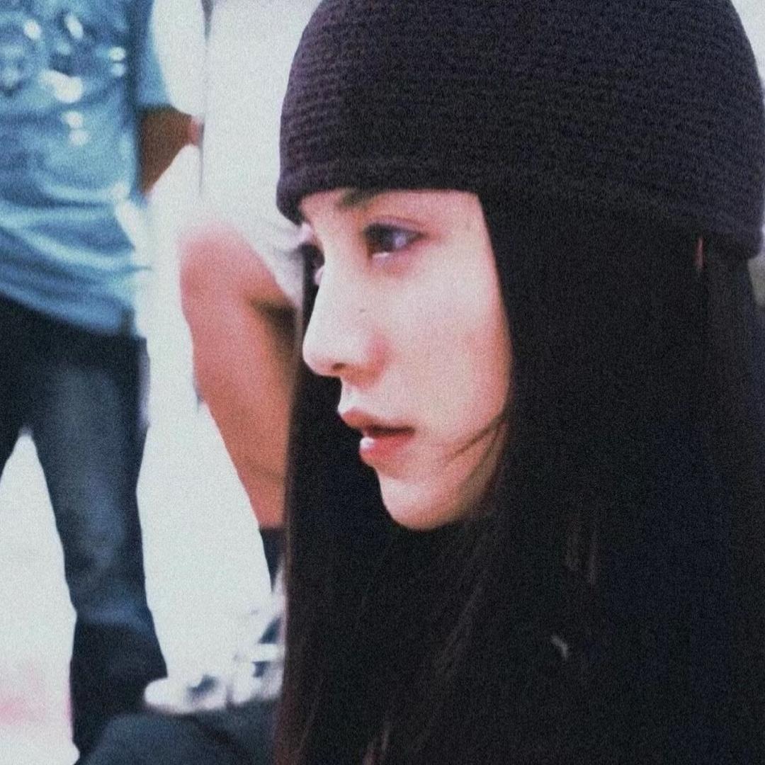 XoeY-November.1