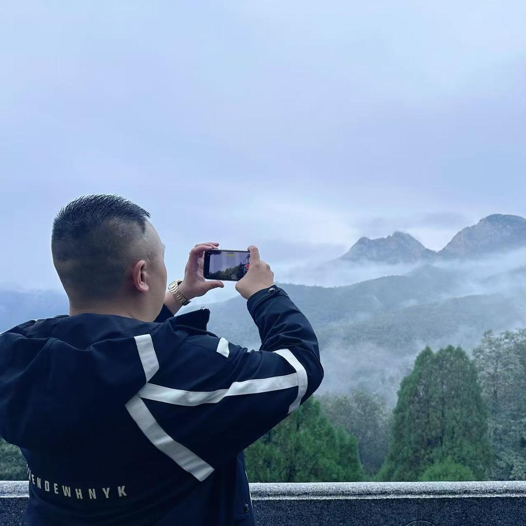 ⬆️岳来岳好⬆️
