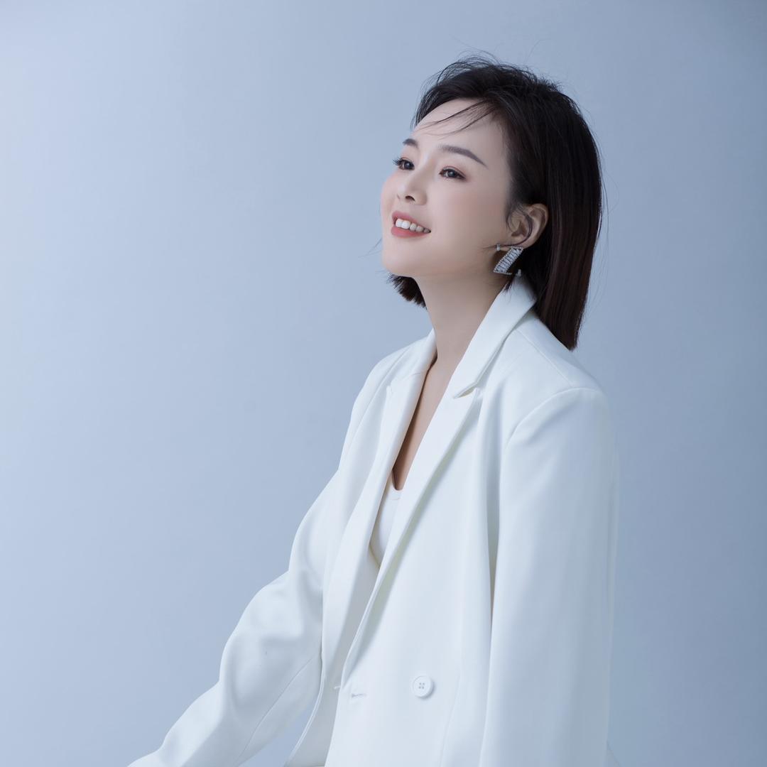 飝霏儿
