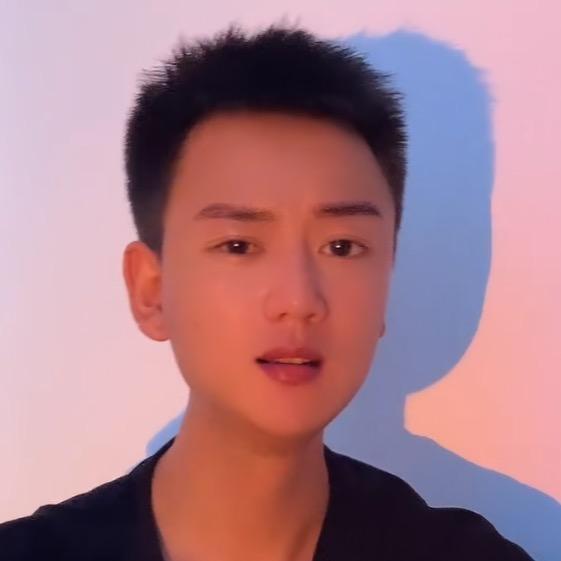Z周周
