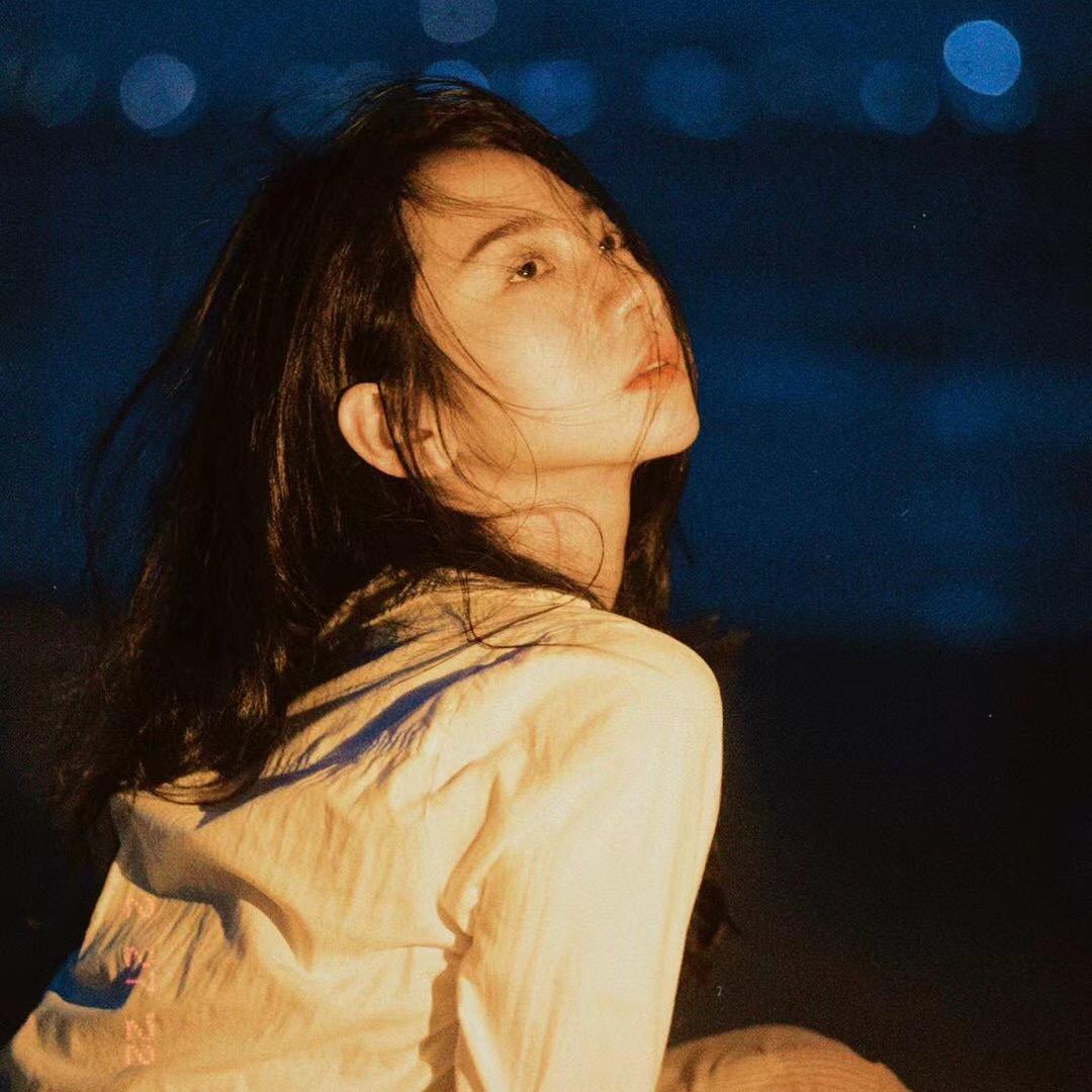 阿君很贪玩
