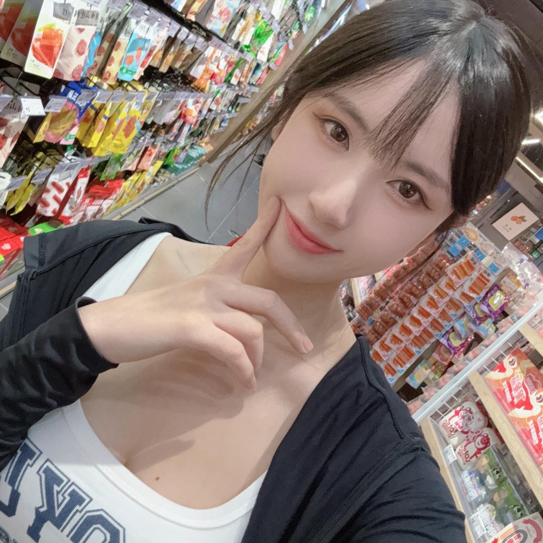 小六月-🌙