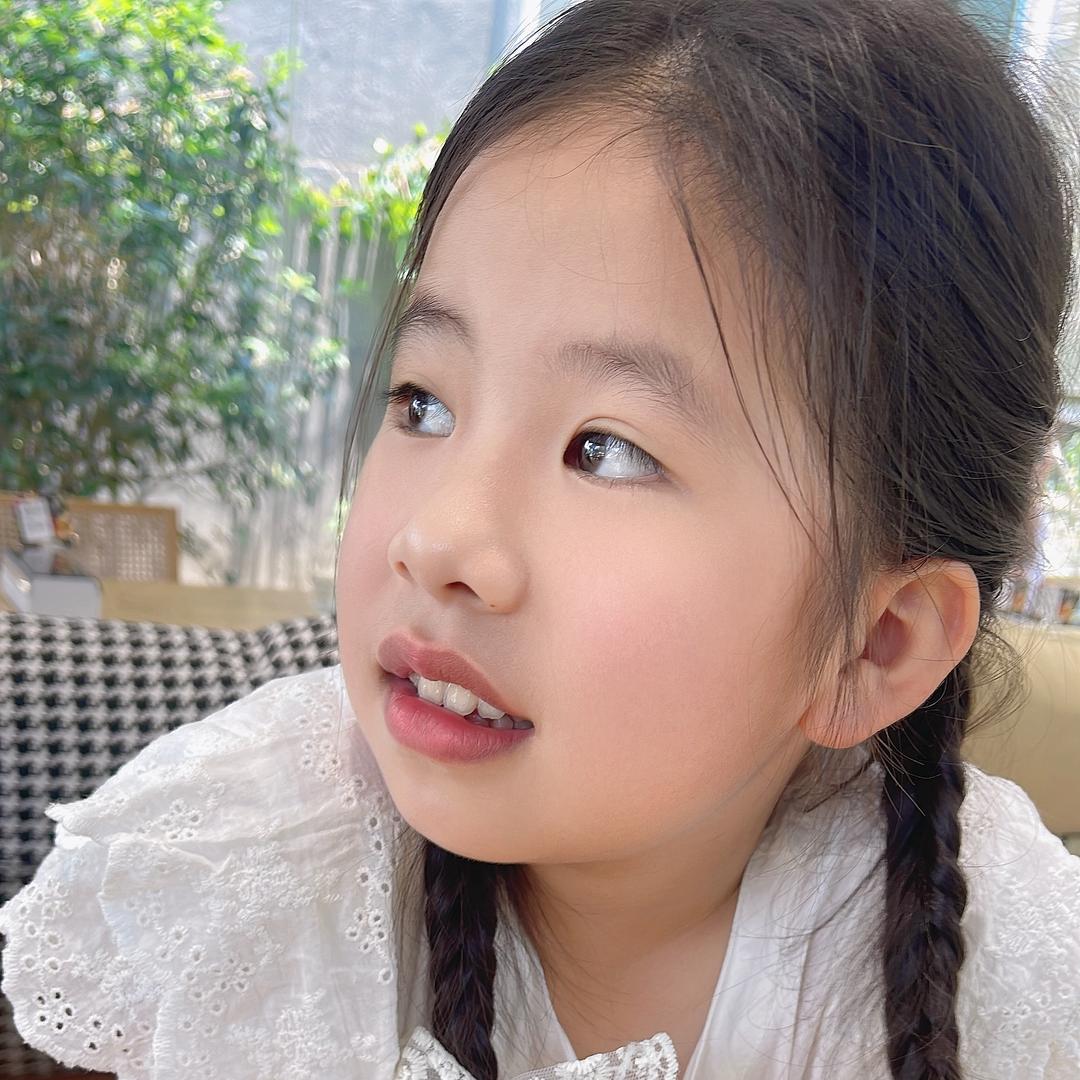 爱吃榴莲的涵宝