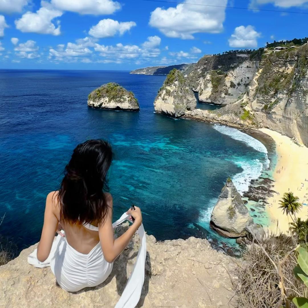 一个忧郁的美女