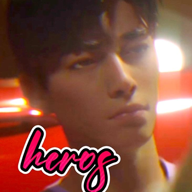 巅峰中的男子
