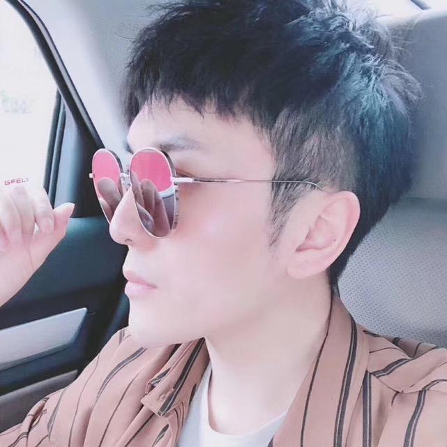 设计师小政