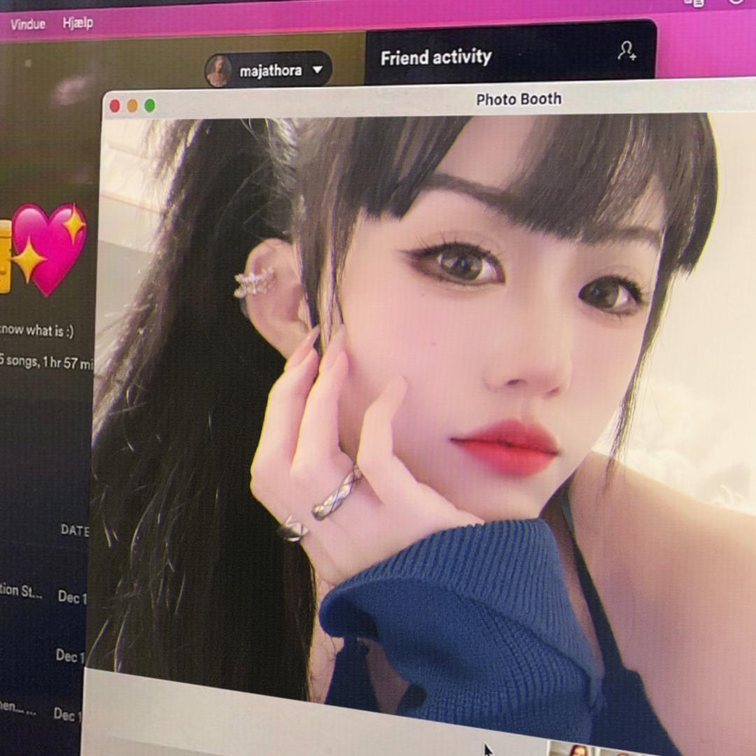 一只野生艾希🦄️