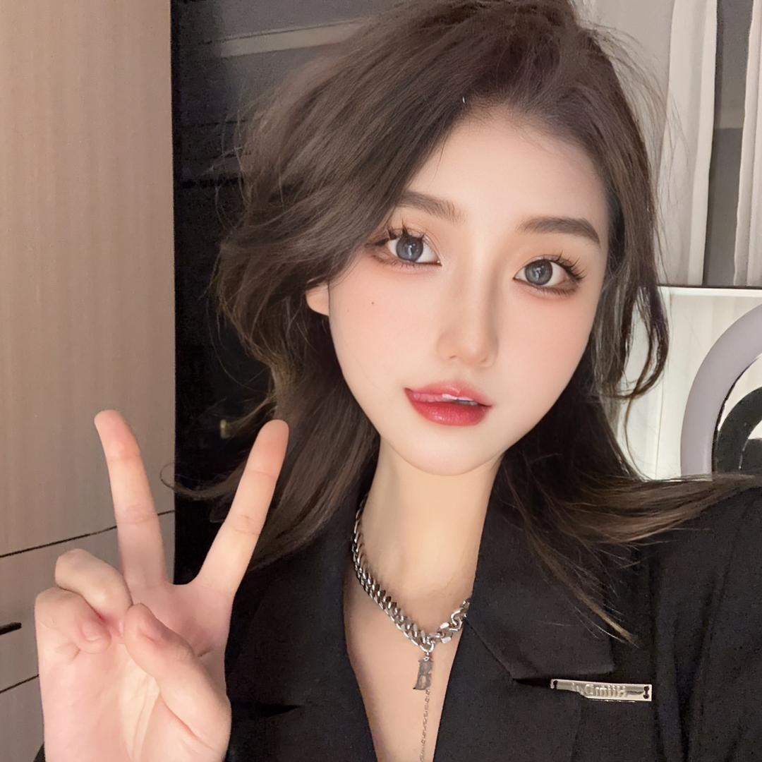 玉面小飞龙_🐈