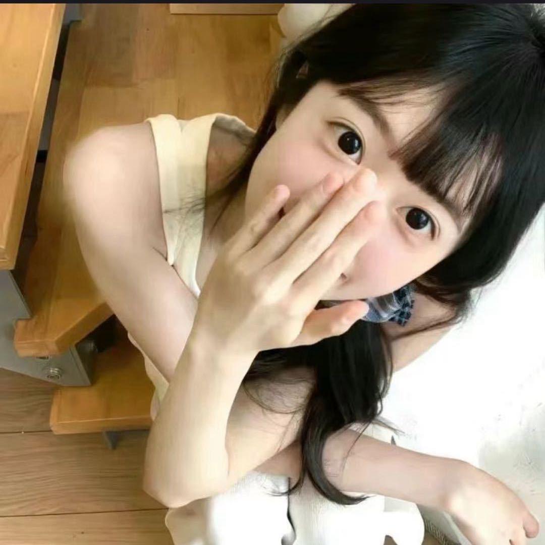 小涵刚睡醒