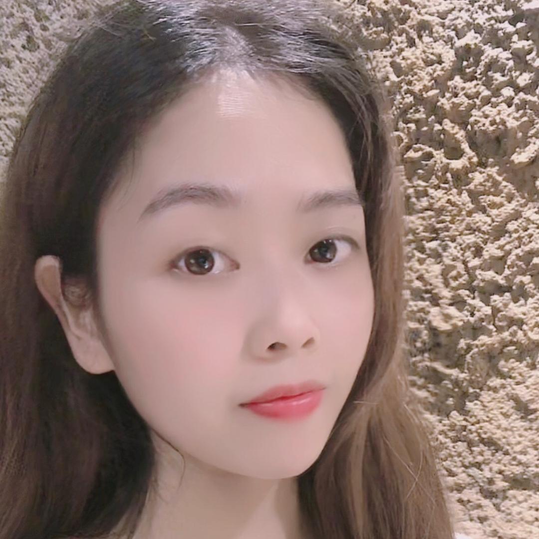 小不点❤️辣条妹
