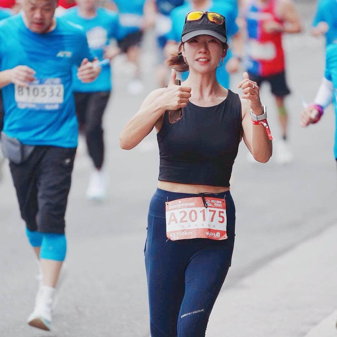 步行街来来网络女装