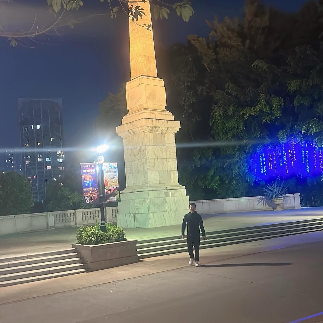 杜豪威