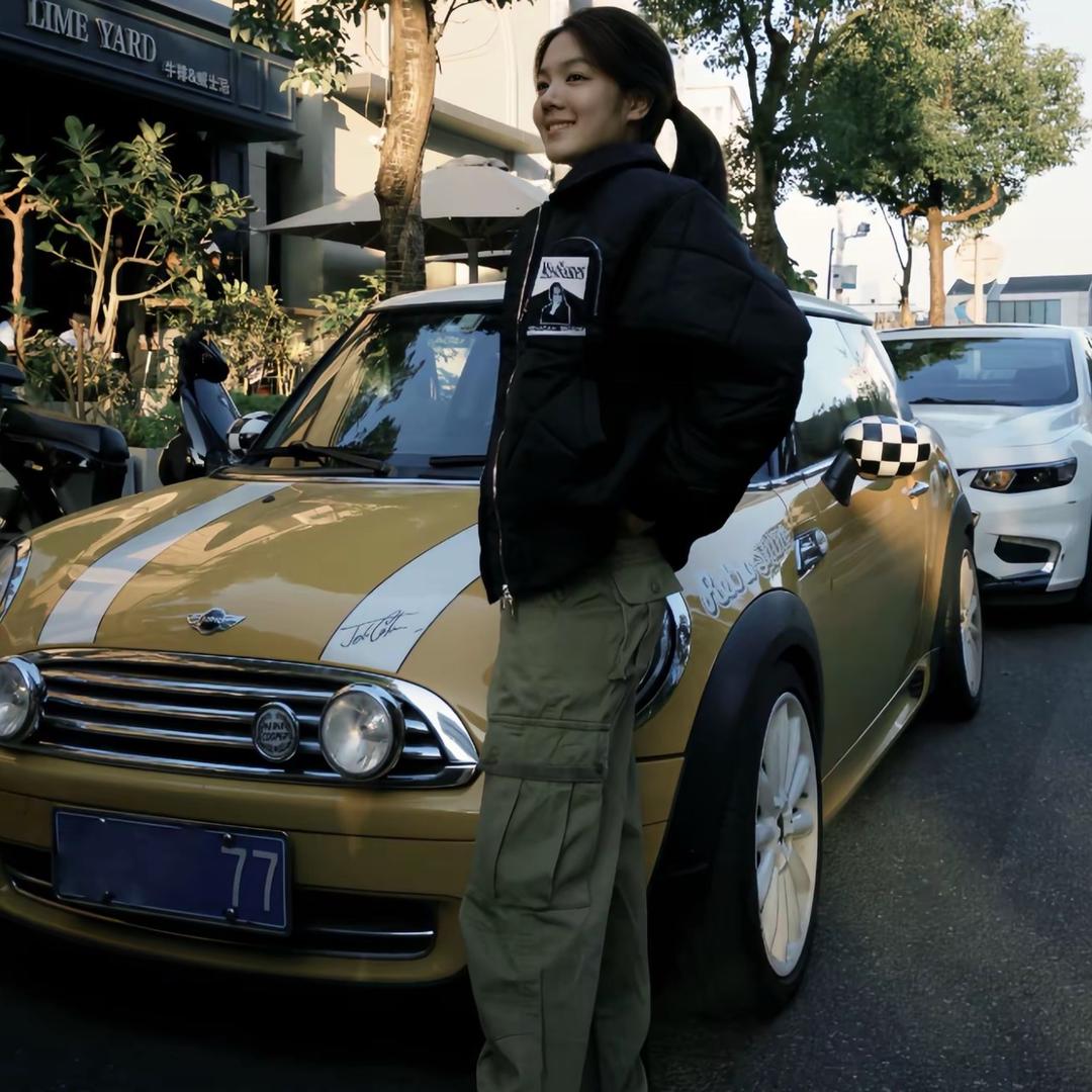 𝒀𝑰𝑺𝒉𝒊𝑯𝒂𝑵𝑸𝒖