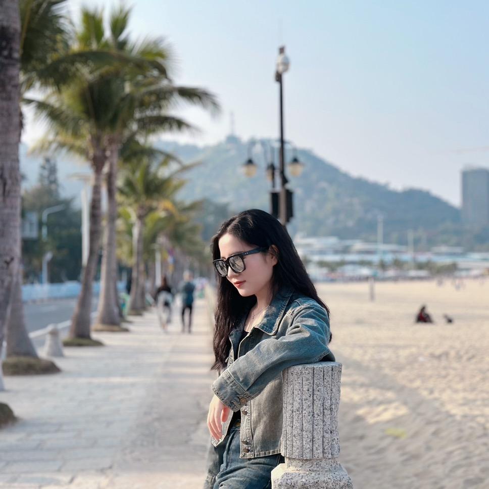 是小英子吖🌈🌈🌈