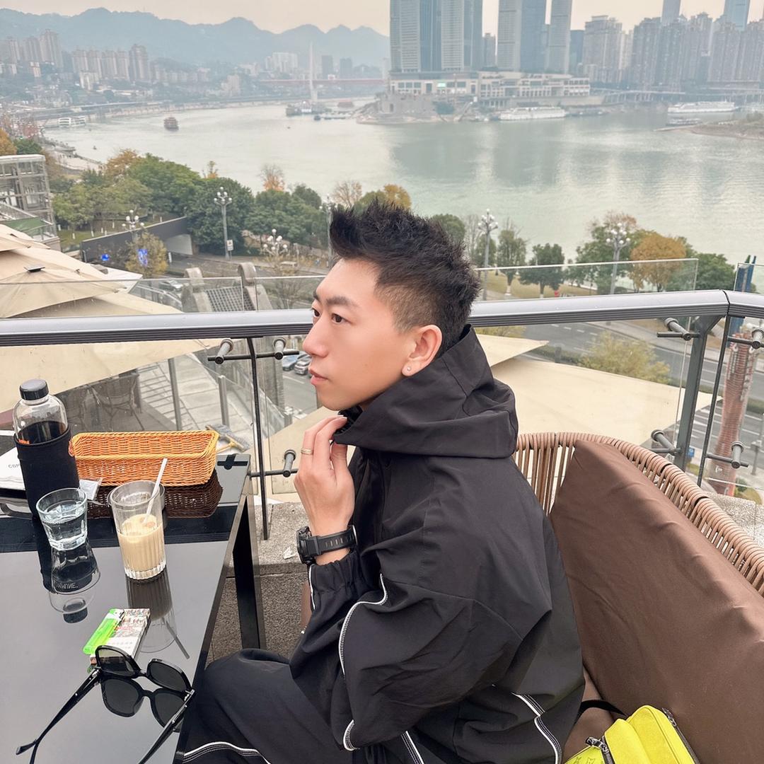 东旭小叔