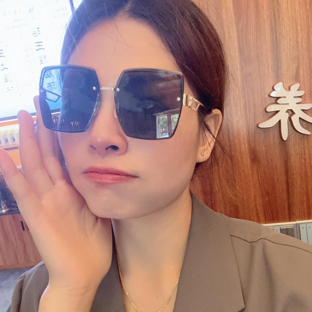 小英姐姐👱‍♀️