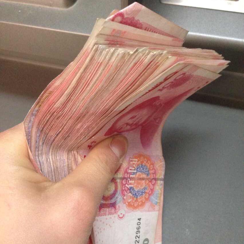 花🌹郁浓