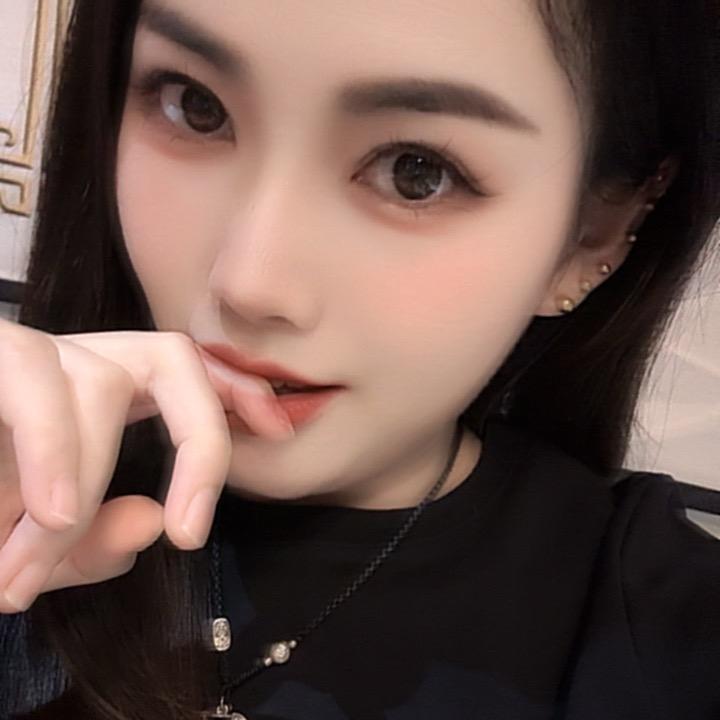 贝贝吖🍀