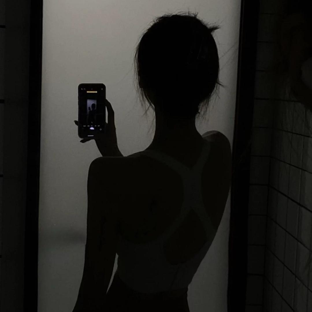 源.
