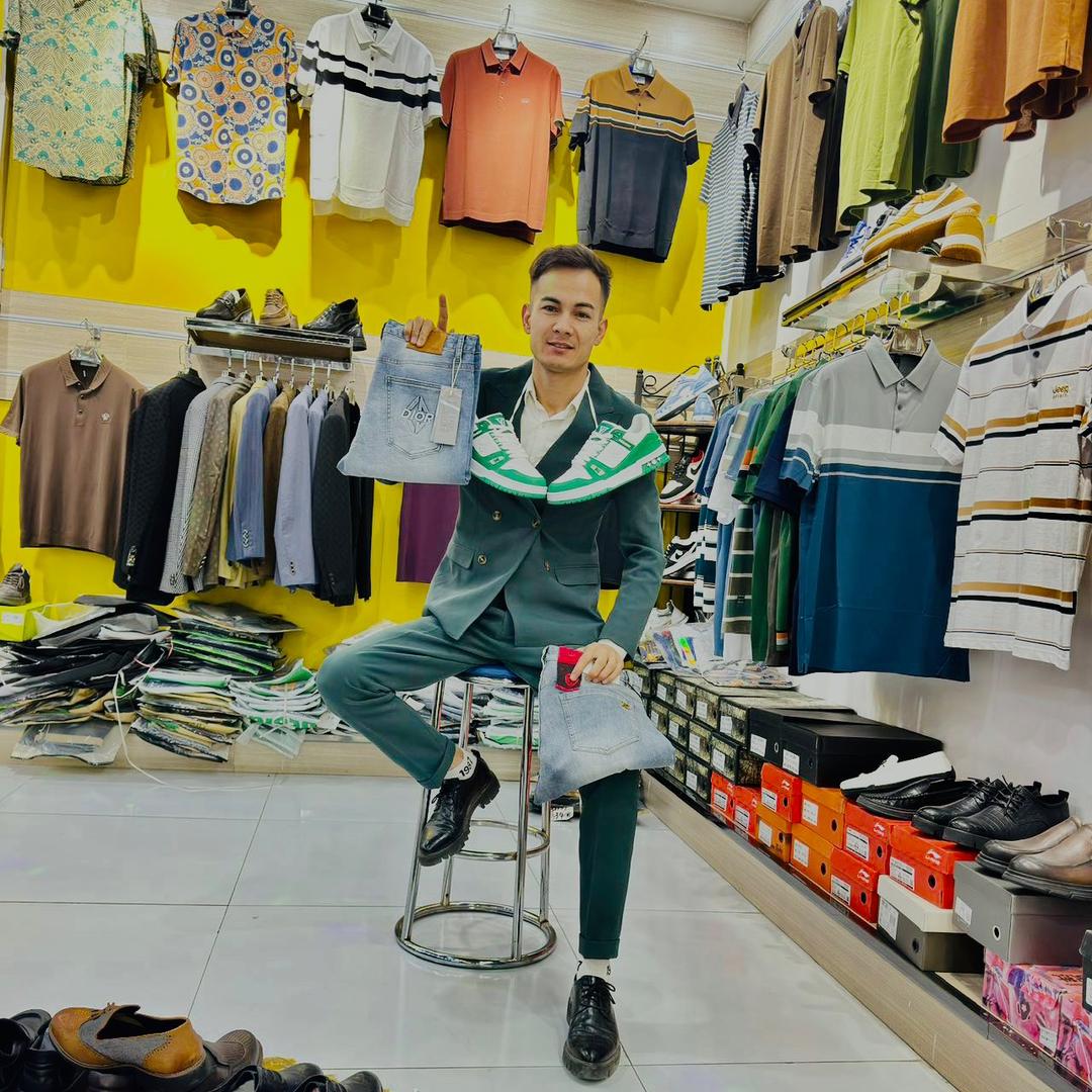 西尔艾力服装店