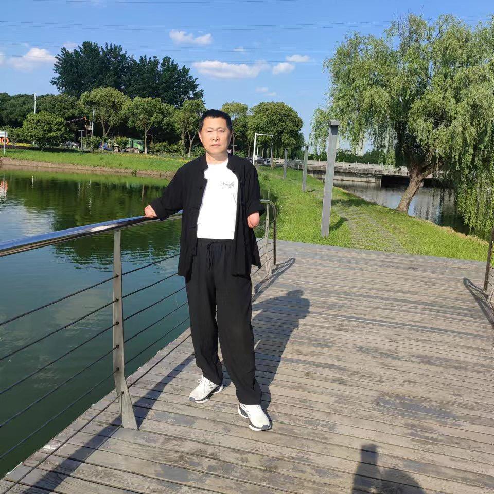 时青依然