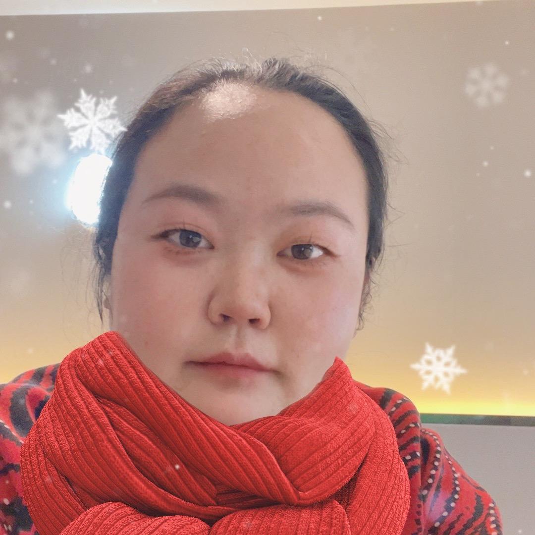 小九爱化妆