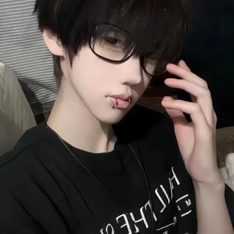 爱哭的小狗/le
