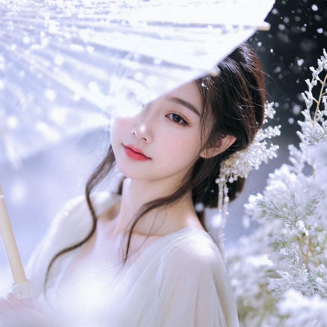 依纞╭(╯ε╰)╮😘