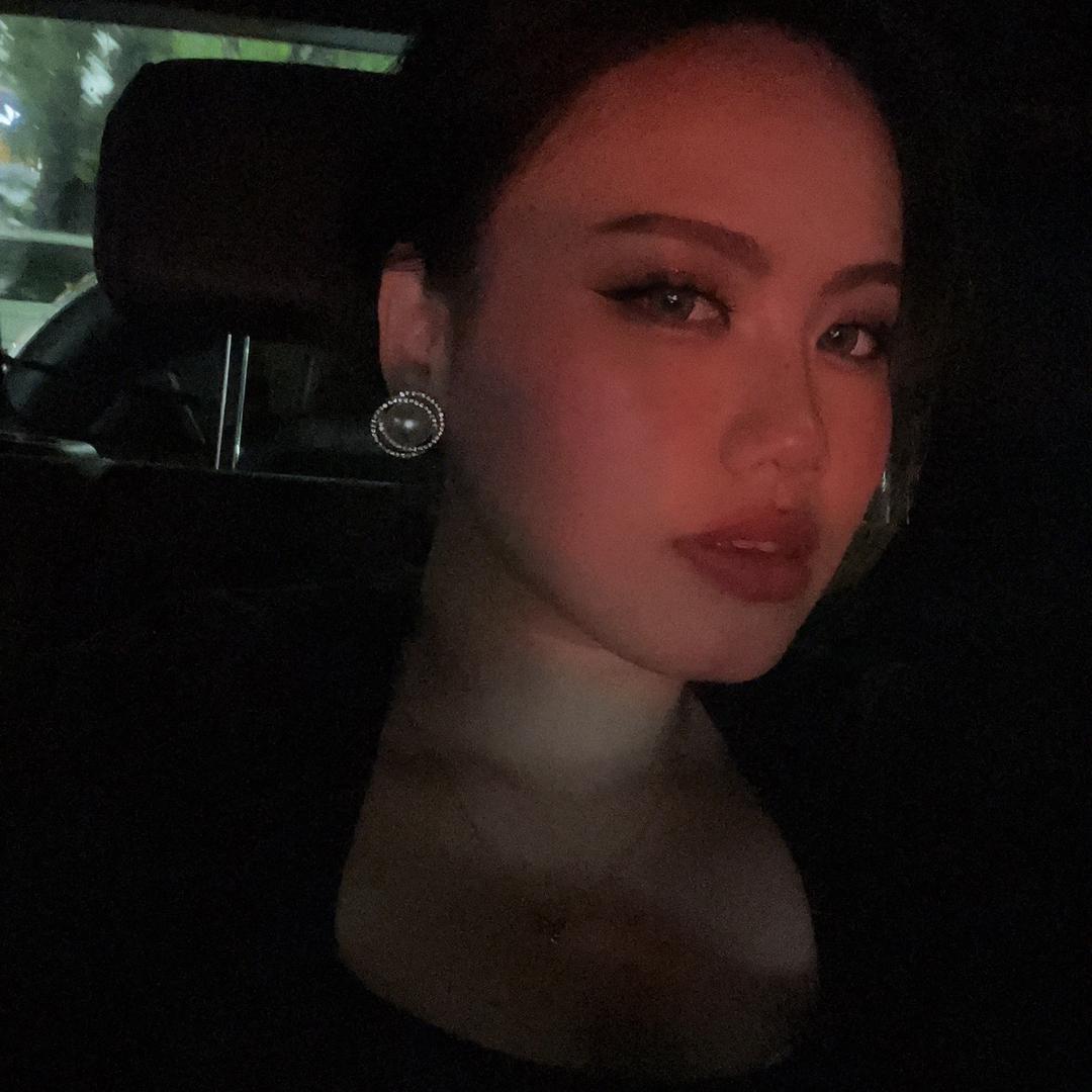 性感迷人母蟑螂🪳