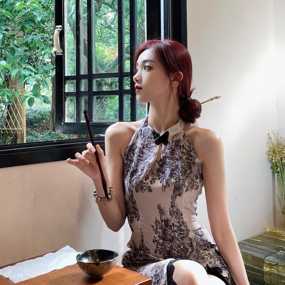 小能能