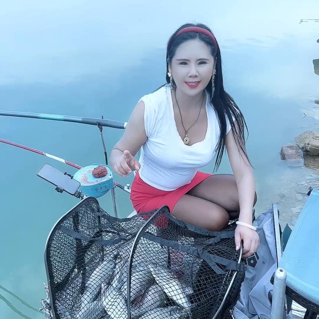 小小爱钓鱼