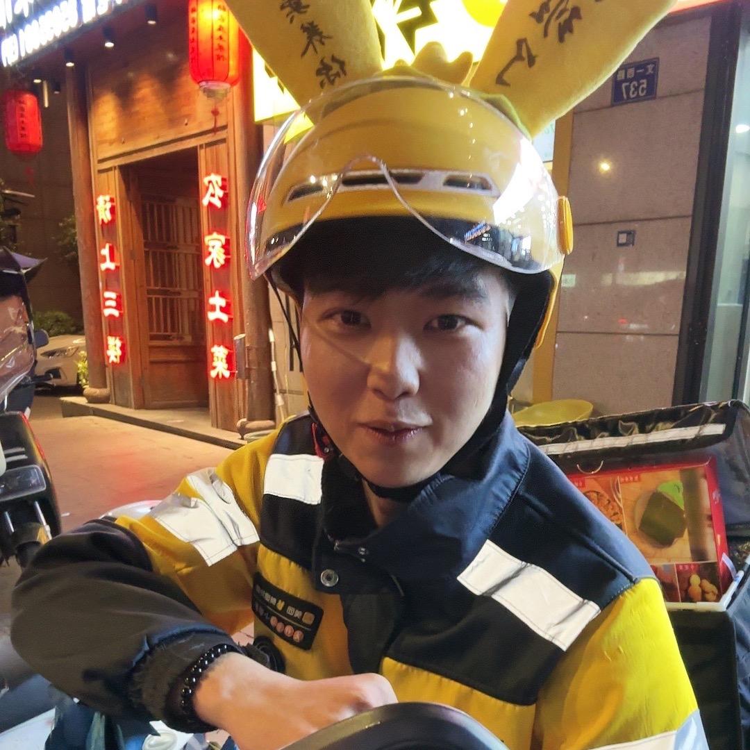 外卖小哥：王党辉