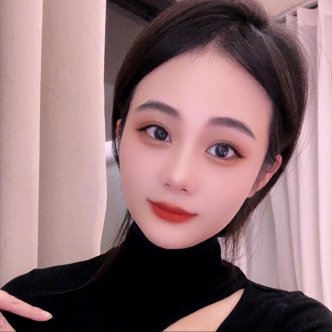 菲 菲 🎈 🎈🎈