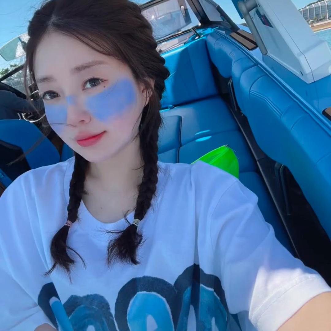 千禧欧尼🍑博拉拉「爆款女装」