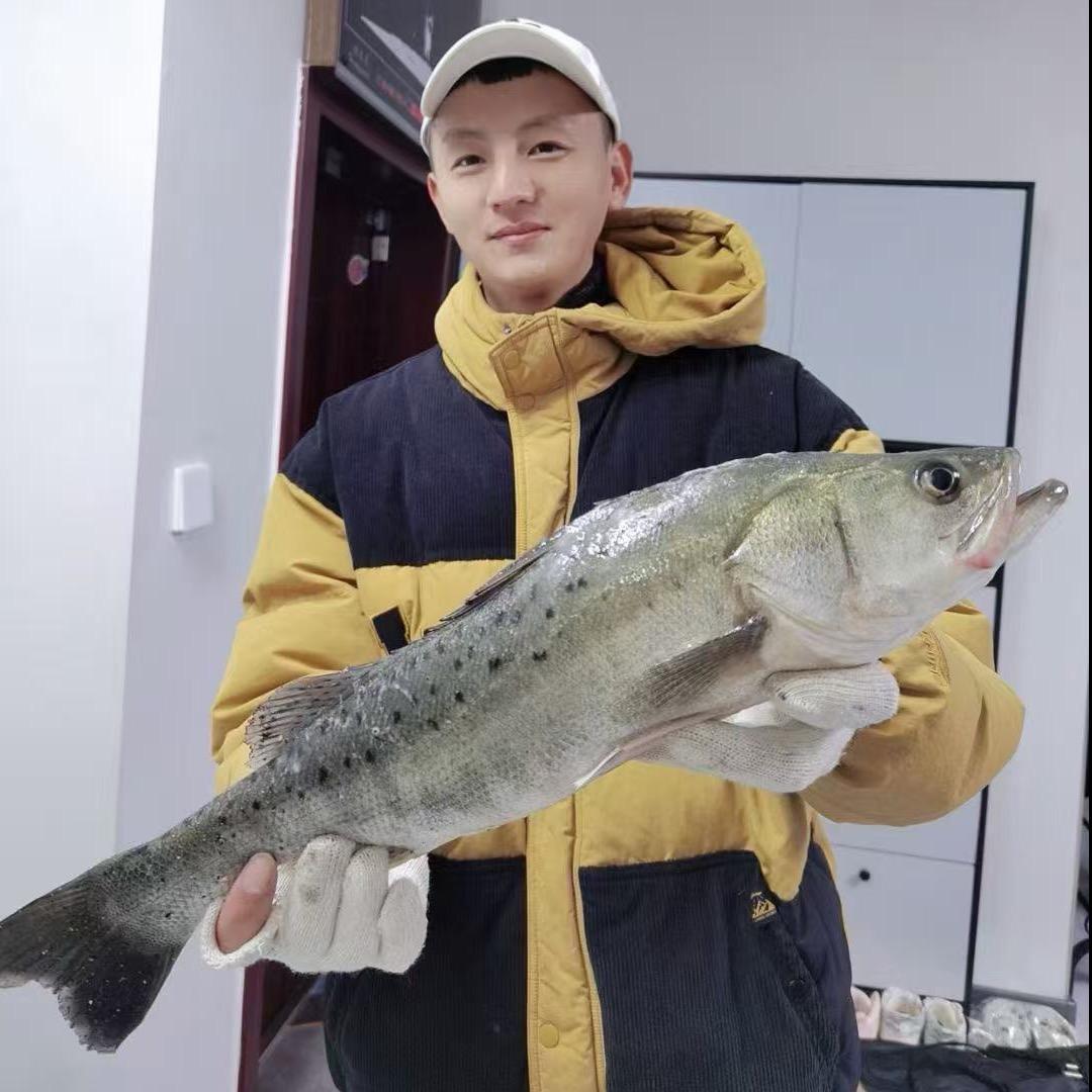 表哥🎣爱钓鱼