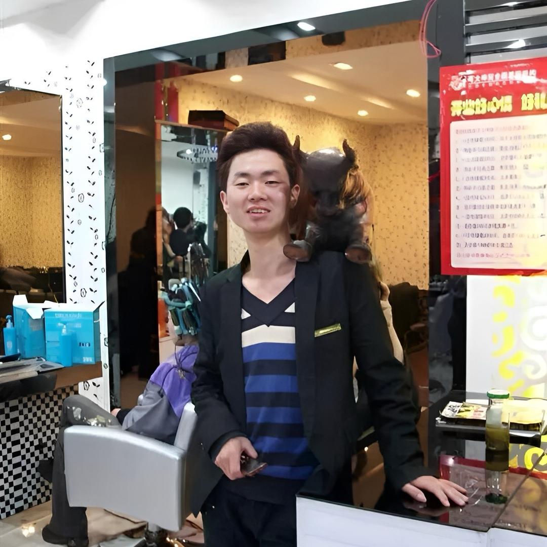 蚂蚁美发云梦392店