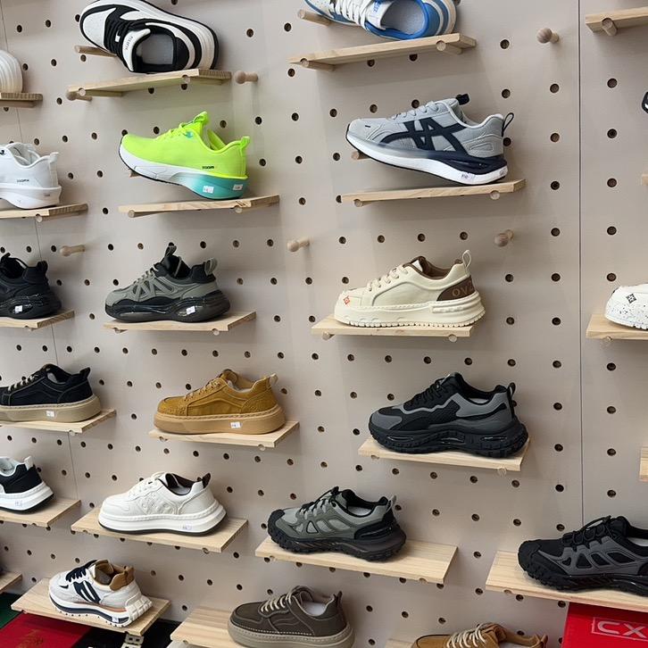 登高阁风尚鞋坊