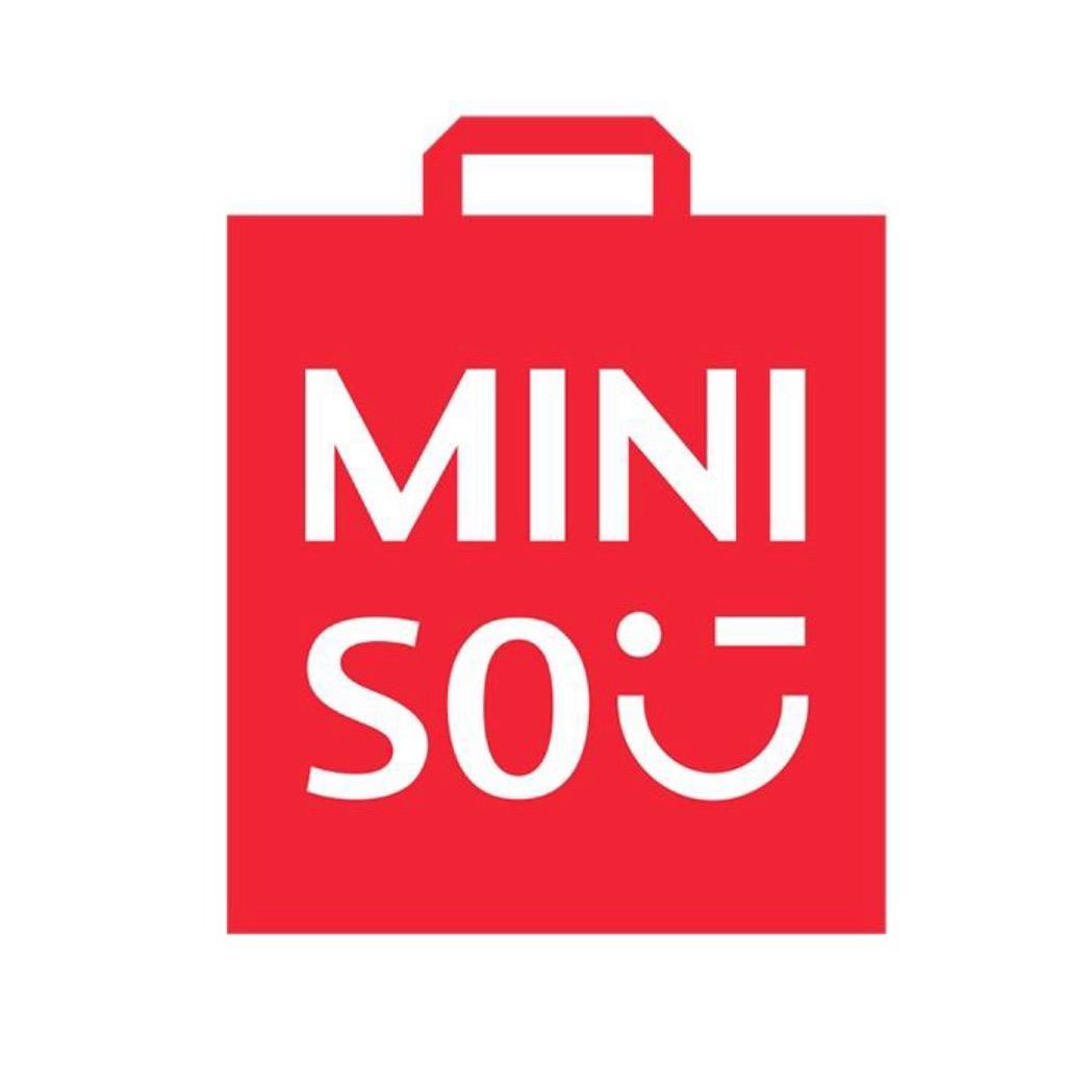 名创优品盲盒屋