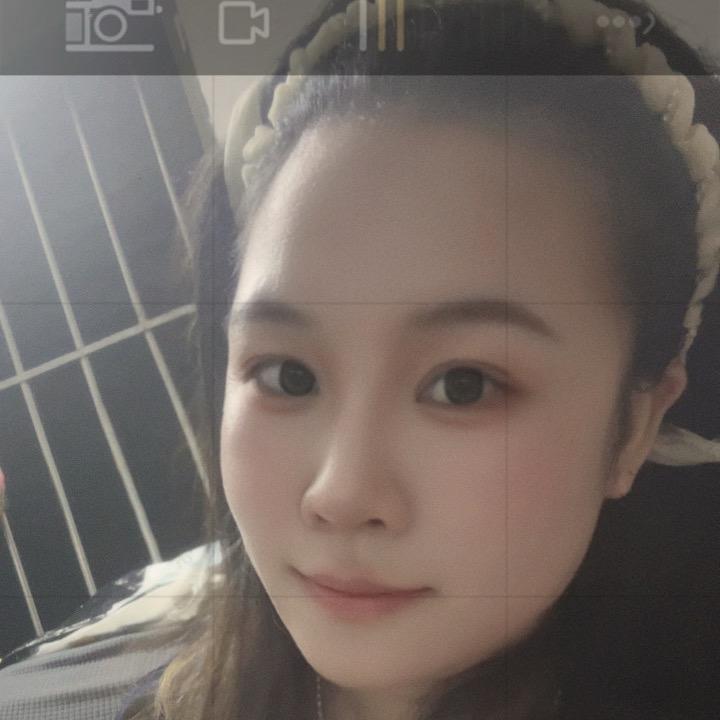 一个多肉的霸比。