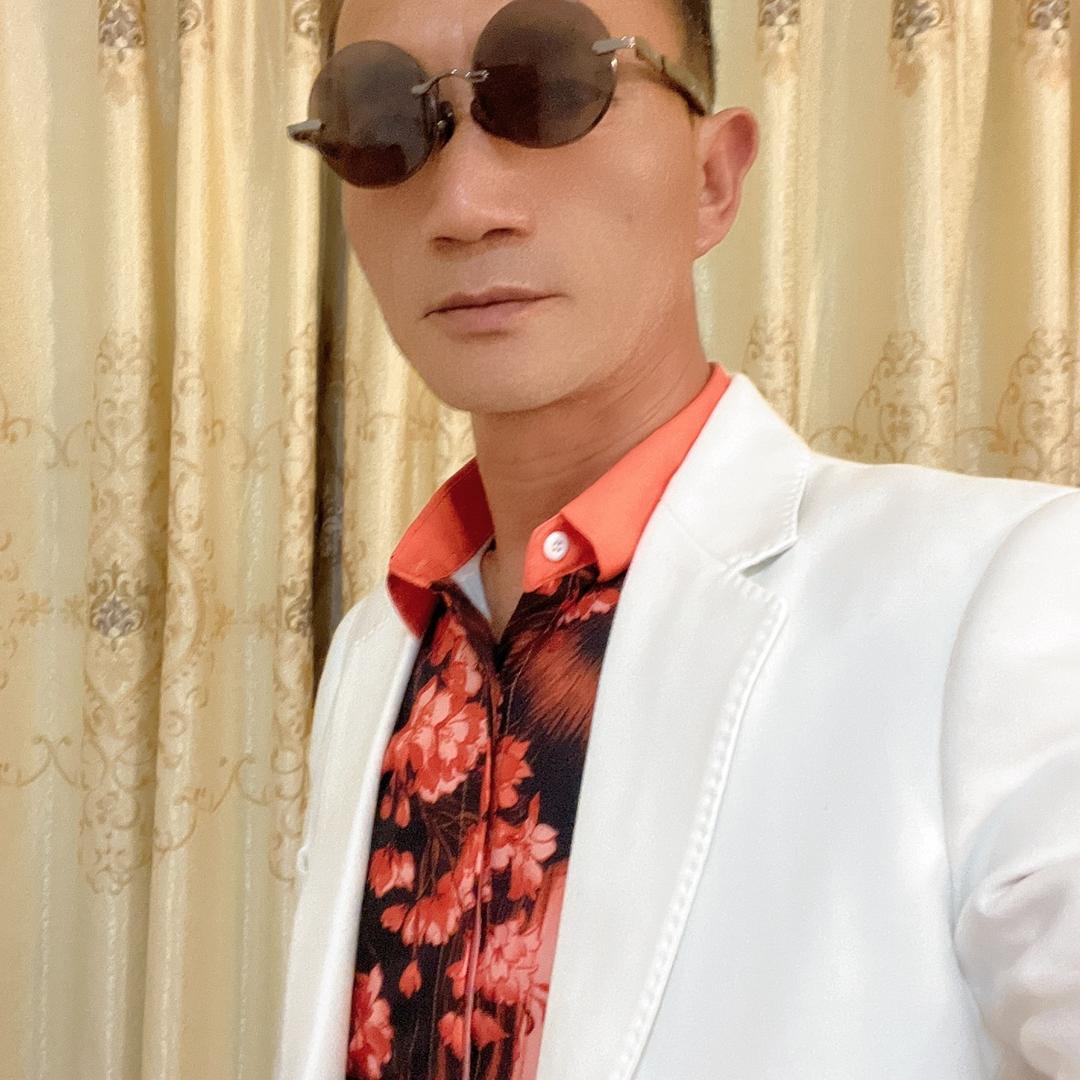 文哥🦋爱跳舞💃