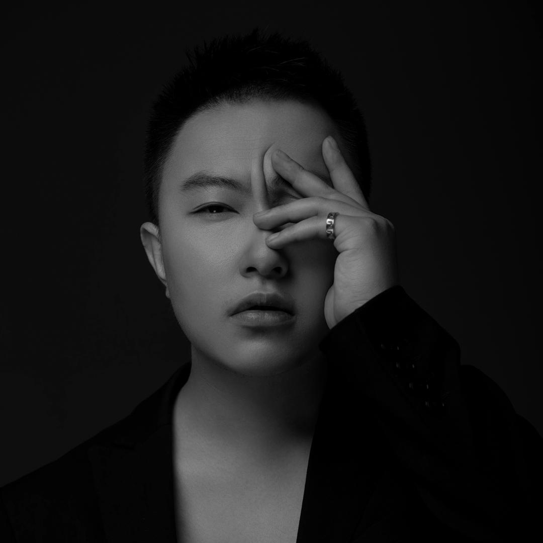 鸣诺婚礼跟拍~石头~摄影工作室