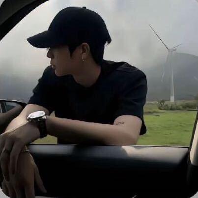 挣佰万（我一定要打破家徒四壁）