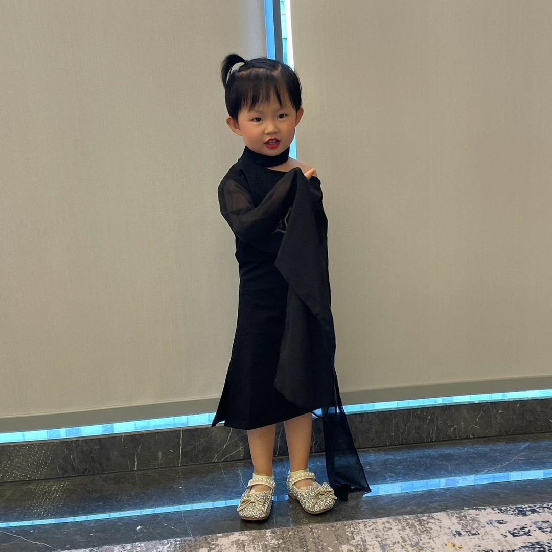 童话公主童鞋屋