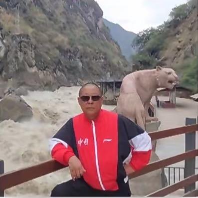 AAA.建材钢管批发徐总