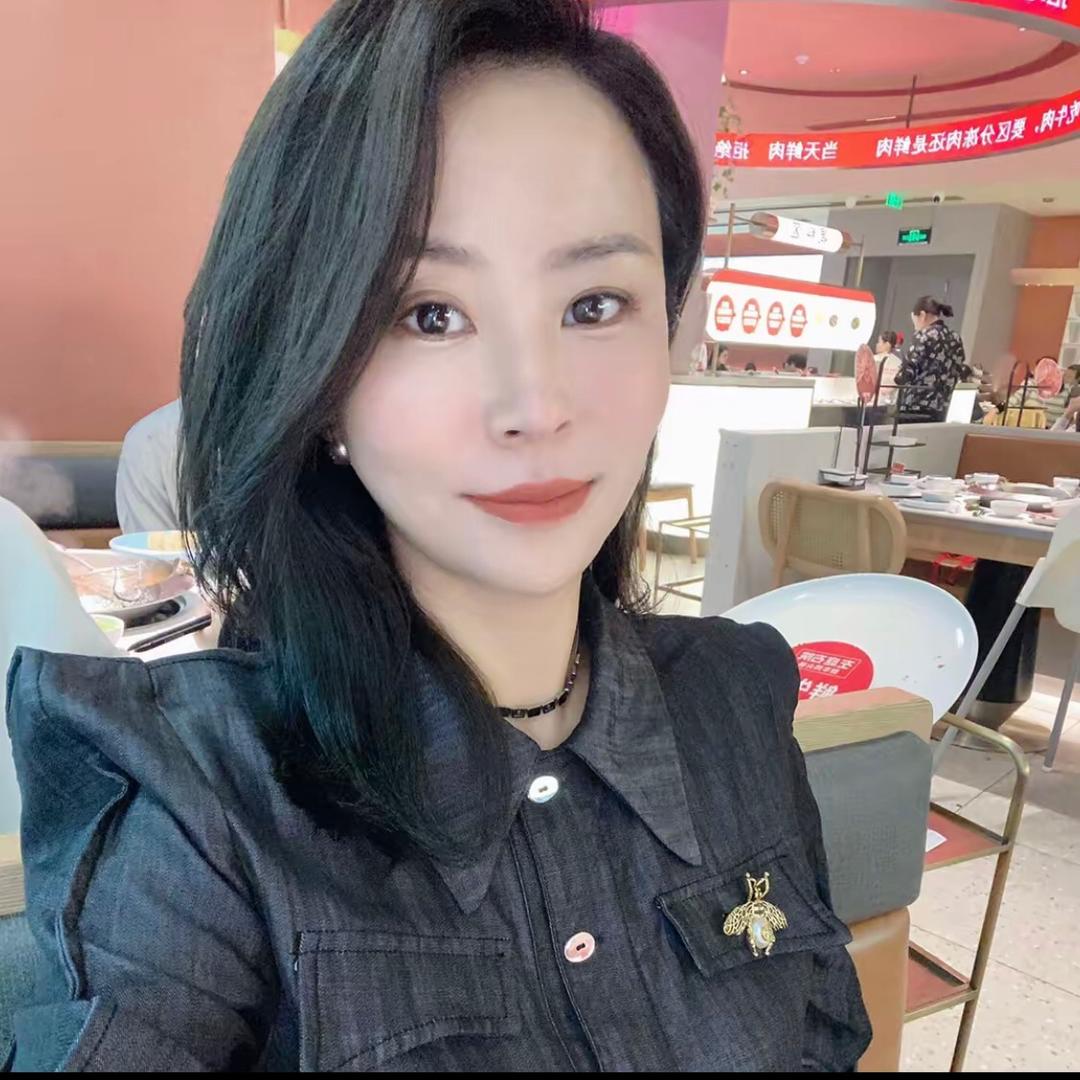 李大美（高端羊绒工厂服饰）